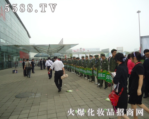 �𱬻��yƷ���̾W�����V������