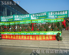 �܈F(tu��n)�(du��)������չ�ഺ�L(f��ng)��