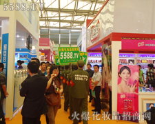 ���R�ľGɫ�����(du��)�飬׌���Ѕ�չ�ˆT�f�ֲ�