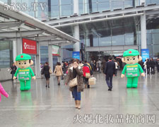 �𱬈F(tu��n)���һ�ɚ�ݻֺ�