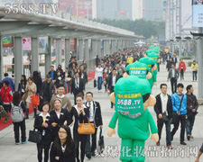 ����𱬾W(w��ng)�ĳɹ��S����ʸ־�������^����ǰ