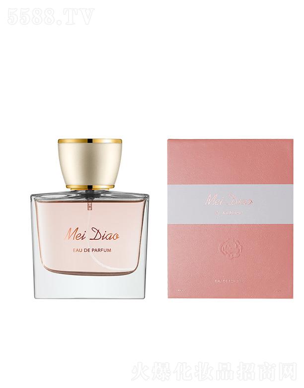 С������Ůʿ��ˮ�Y��-���S