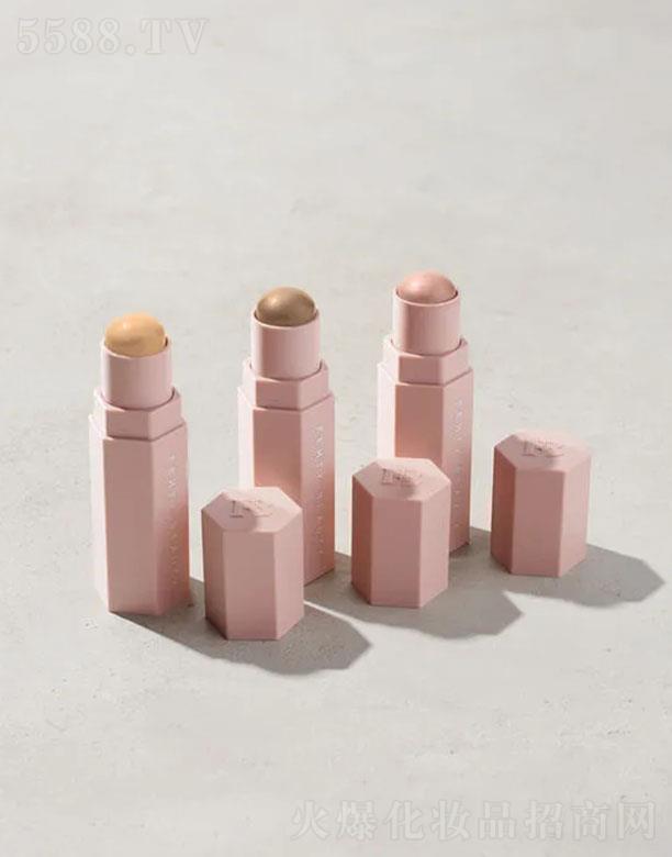 FentyBeauty��(m��ng)�û�����ݰ� ��Ȼ�\�wɫ