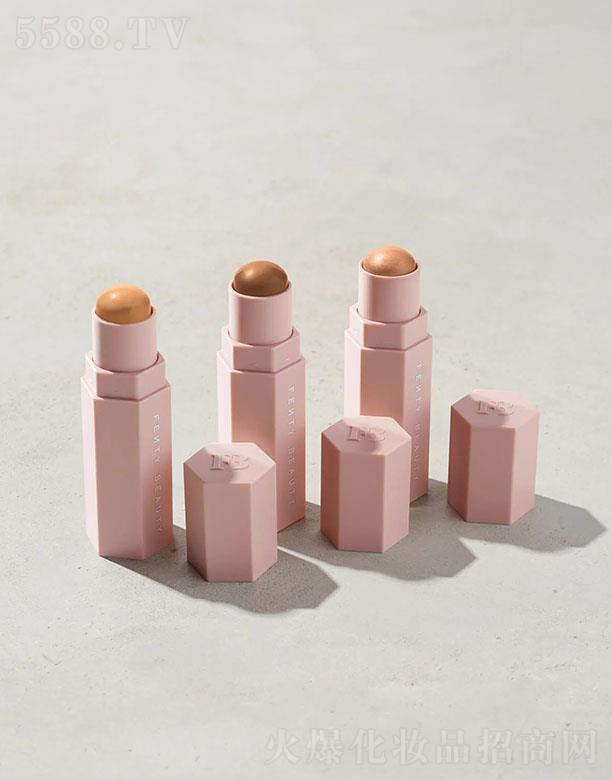 FentyBeauty���û�����ݰ� С���wɫ