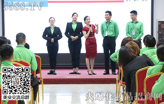 ׌�Y�x����ÿ����(x��)��(ji��)�����݃�(y��u)���^һ����