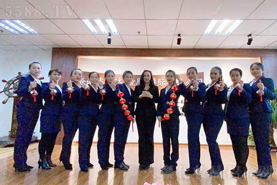 �V���w˹�_(d��)�����yȫ�w�T��ף���H���Ҹ���ؔ(c��i)�\(y��n)ԴԴ����