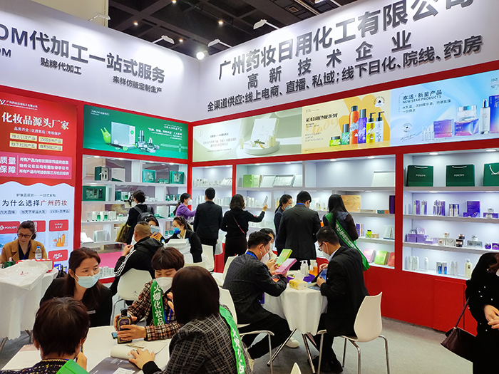 ������������չ�D