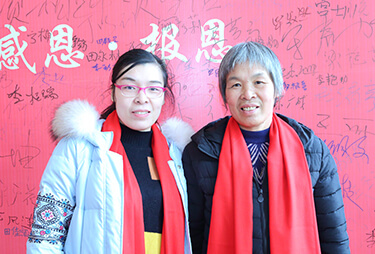 ��������L��ĸ�ף����²�����(j��ng)���cĸ�H��Ӱ��