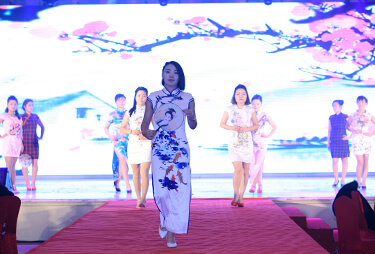 ��������㡶�\�C���A����չ�F(xi��n)���҂���ͬ��������